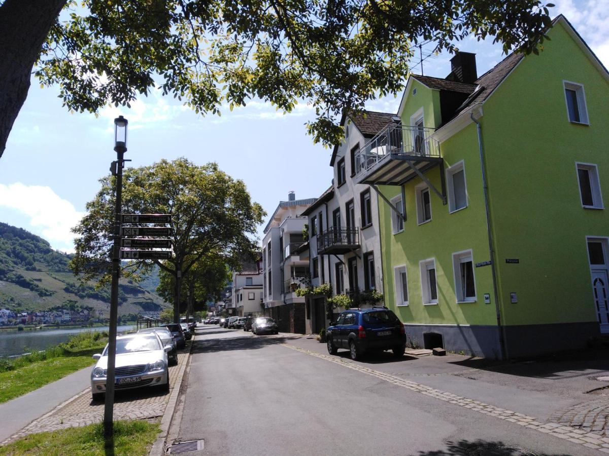 摩泽尔河畔的泽尔Haus Margarete公寓 外观 照片